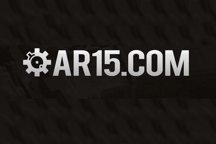 Один з найбільших збройних порталів AR15.com спробували відключити від мережі