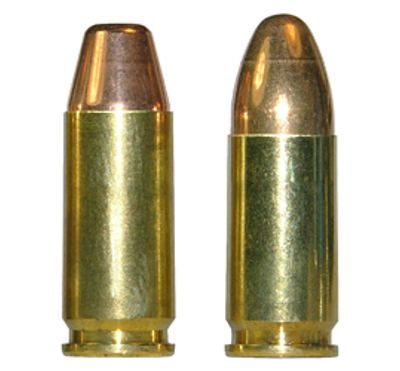 Набої 9 × 21 мм (ліворуч) та 9 × 19 мм (праворуч)