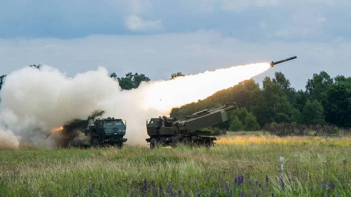 Стрільба з ракетного комплексу HIMARS у Польщі Фото: U.S. Army photo by Markus Rauchenberger