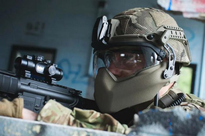  Військовослужбовець Армії США в шоломі NG-IHPS. Фото: Avon Protection plc