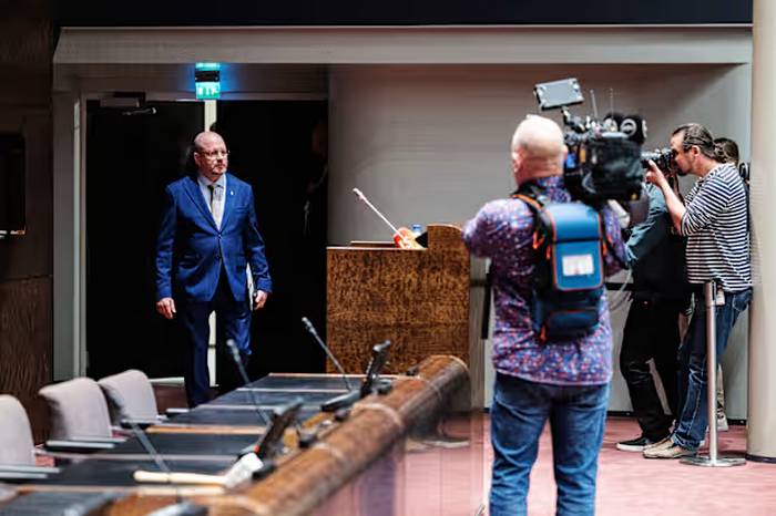 Депутат від «Істинних фінів» Тімо Ворнанен у парламенті. Зображення: Silja Viitala / Yle