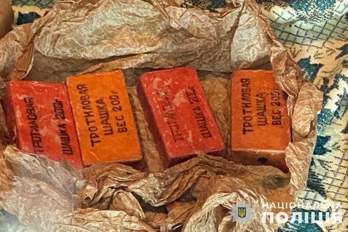 Вилучені предмети