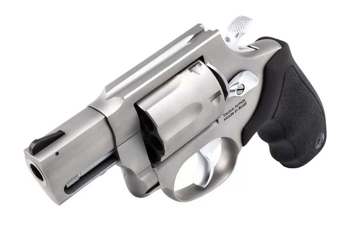 Taurus 817