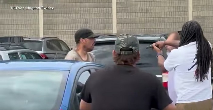 Кадр з відео