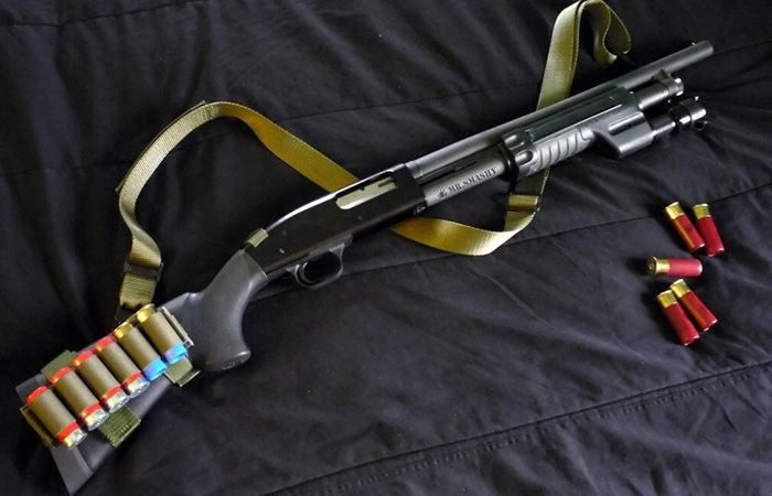 На ближній дистанції більше користі від дробовика
