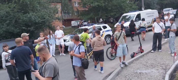 На місці події