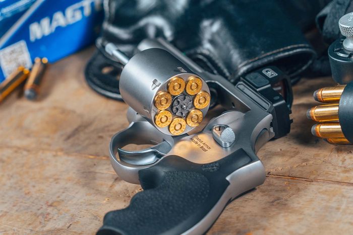 Taurus 66 Combat
