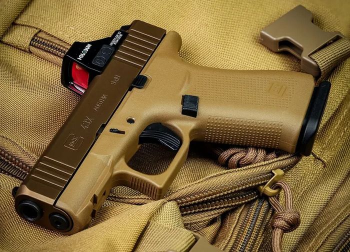 Coyote Brown Glock 43X MOS