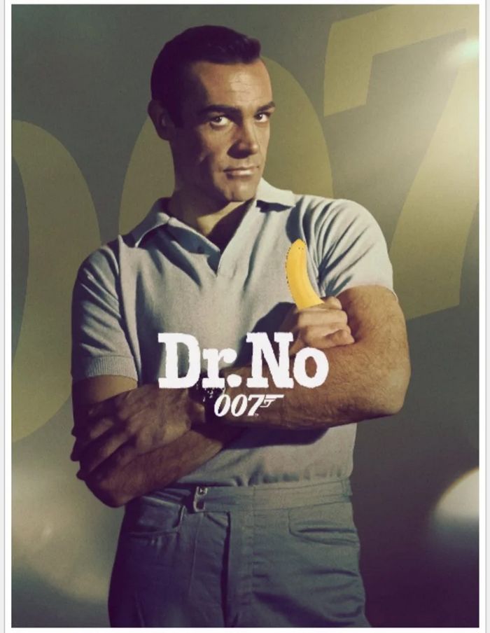 Меми про агента 007 