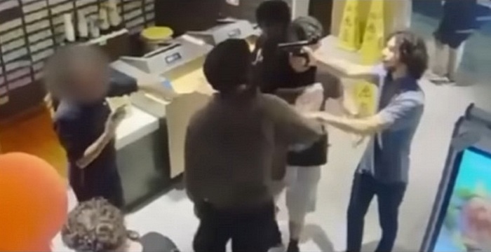 Кадр з відео