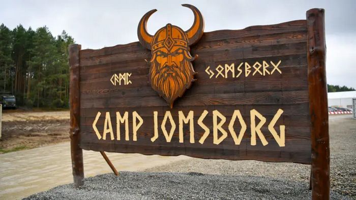 За словами одного з норвезьких інструкторів, у таборі стараються дотримуватися принципу: 