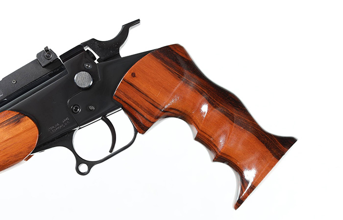 Пістолет був просто незручним