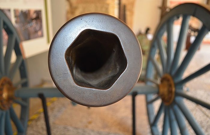 Шестигранник замість нарізів