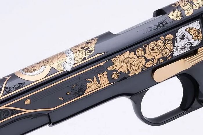 SK Guns Jesús Malverde