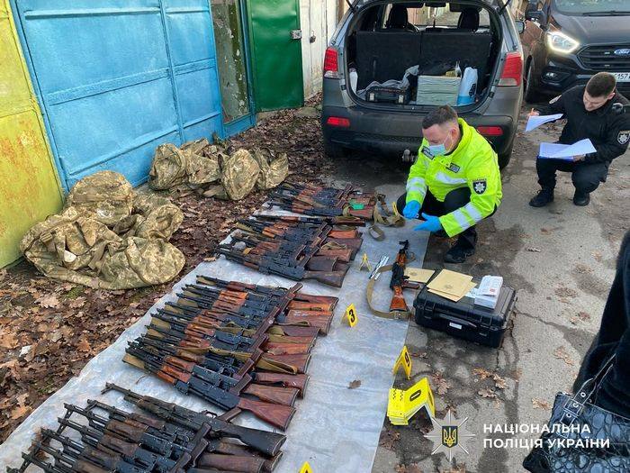 Вилучені предмети