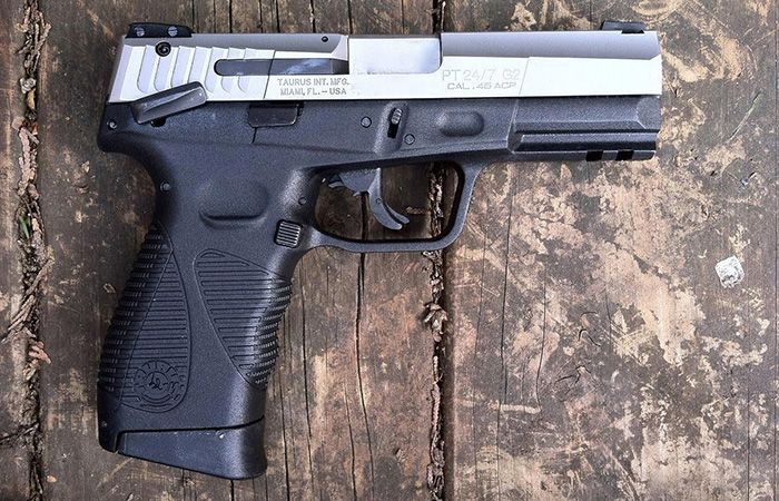 Це був перший сучасний пістолет Taurus