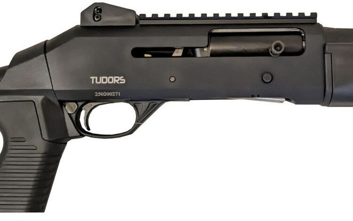 Tudors HTT 401 M4 12/76