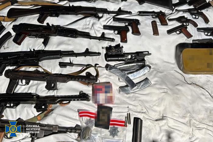 Вилучені предмети