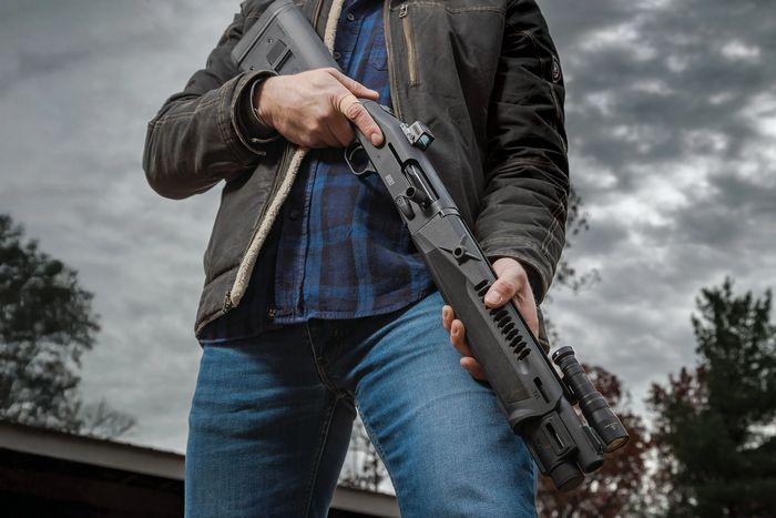 Mossberg 990 SPX Magpul