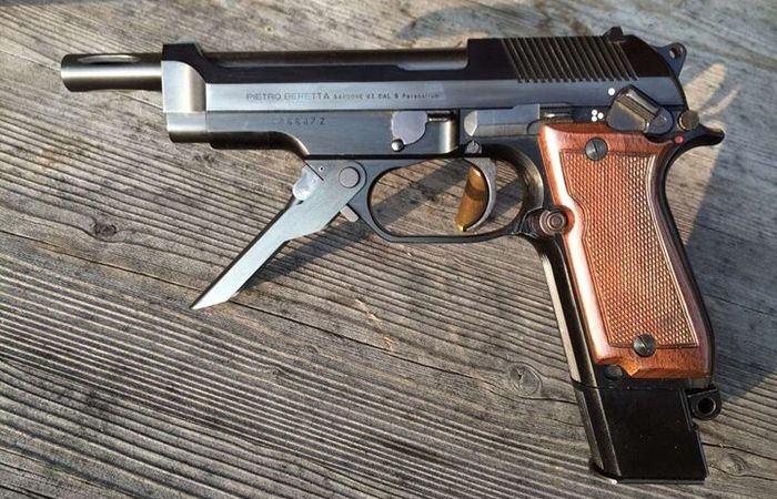 Передня рукоятка