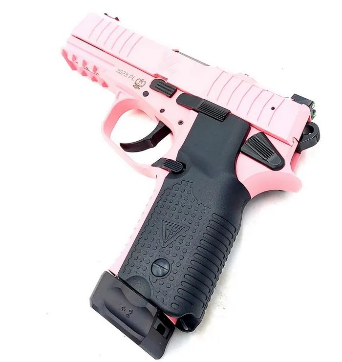 Пістолет FB Radom VIS-100 M1