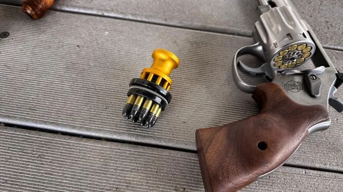 Speed Beez Speed Loader