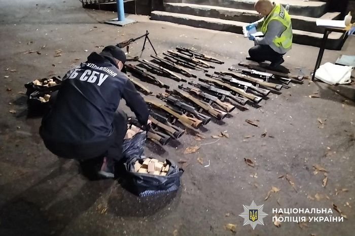 Вилучені предмети