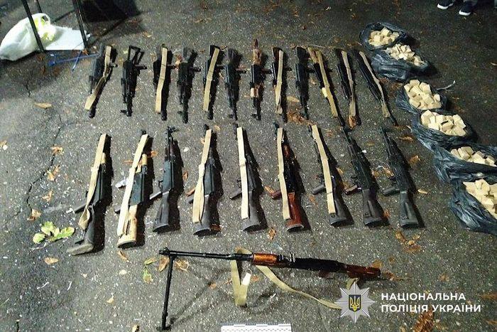 Вилучені предмети