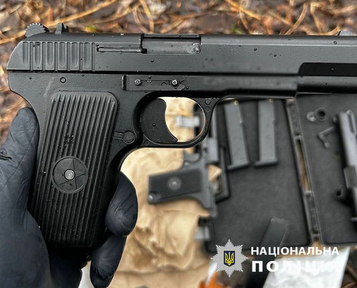 Вилучені предмети