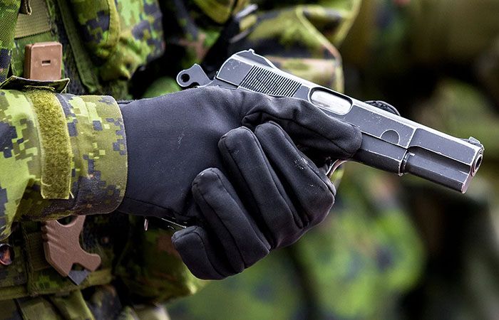 Майже ідеальний армійський пістолет