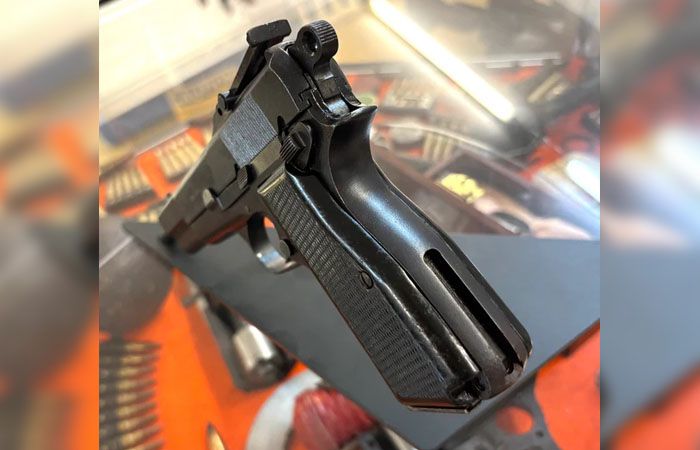 Browning Hi-Power масово використовувався у Другу світову