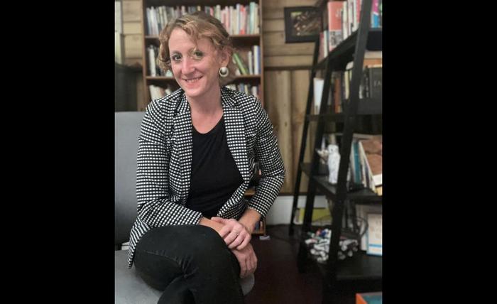 Загибла професорка Ешлі Е. Маккінзі