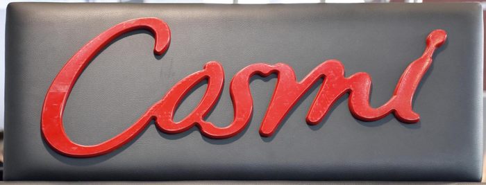  Історія легендарної самозарядної рушниці Cosmi почалася понад 100 років тому. Ось сучасний логотип бренду. 