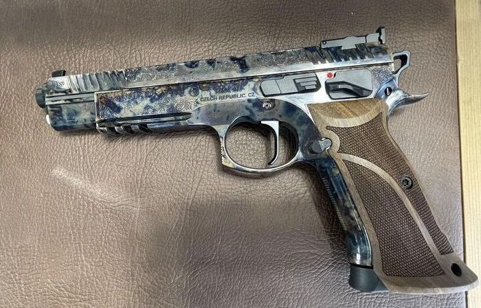 Пістолет Taipan