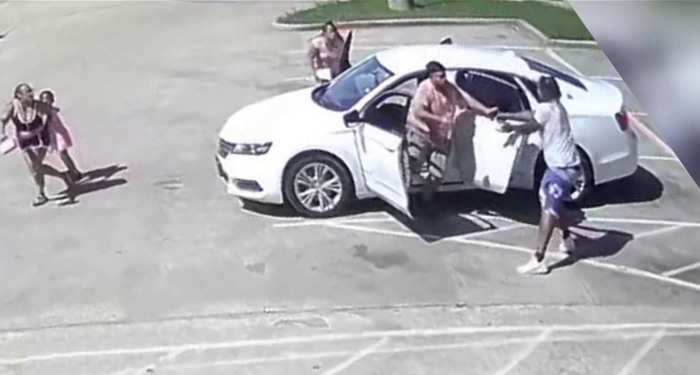 Кадр з відео