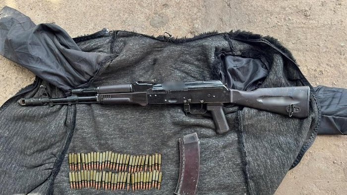  Автомат та набої, які вилучили у підозрюваного. ГУНП у Дніпропетровській області 