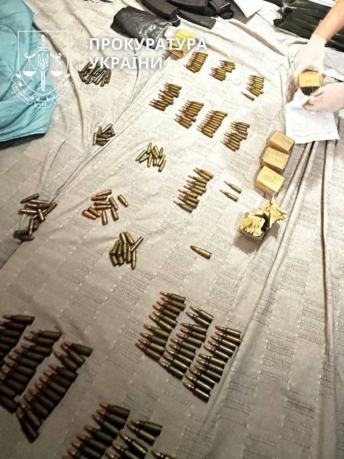 Вилучені предмети