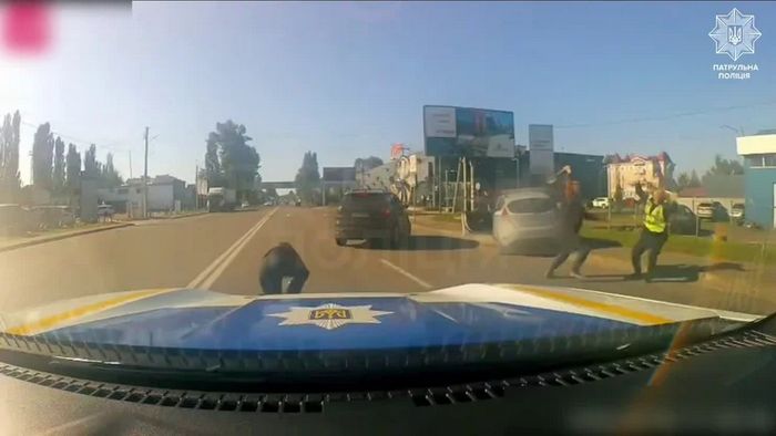 Кадр з відео