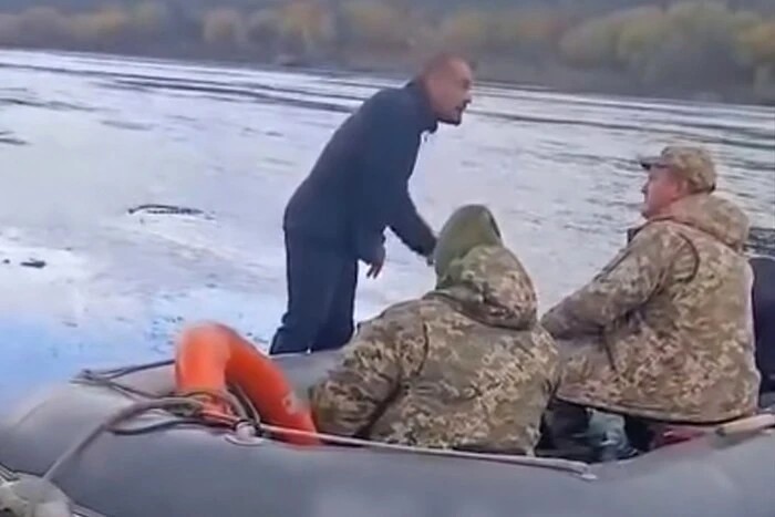 Місцеві жителі обурені діями українських прикордонників